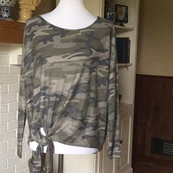 NWOT! Cotton Bleu by Nu Label Camo Top